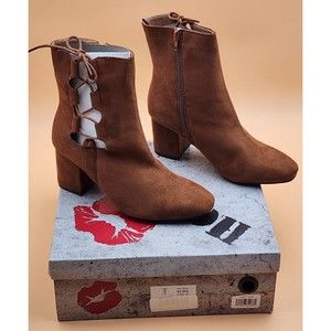 WOMEN'S HOT KISS BOOTS. SIZE 8.5 Gila Style NIB 👢BOHO Brand new